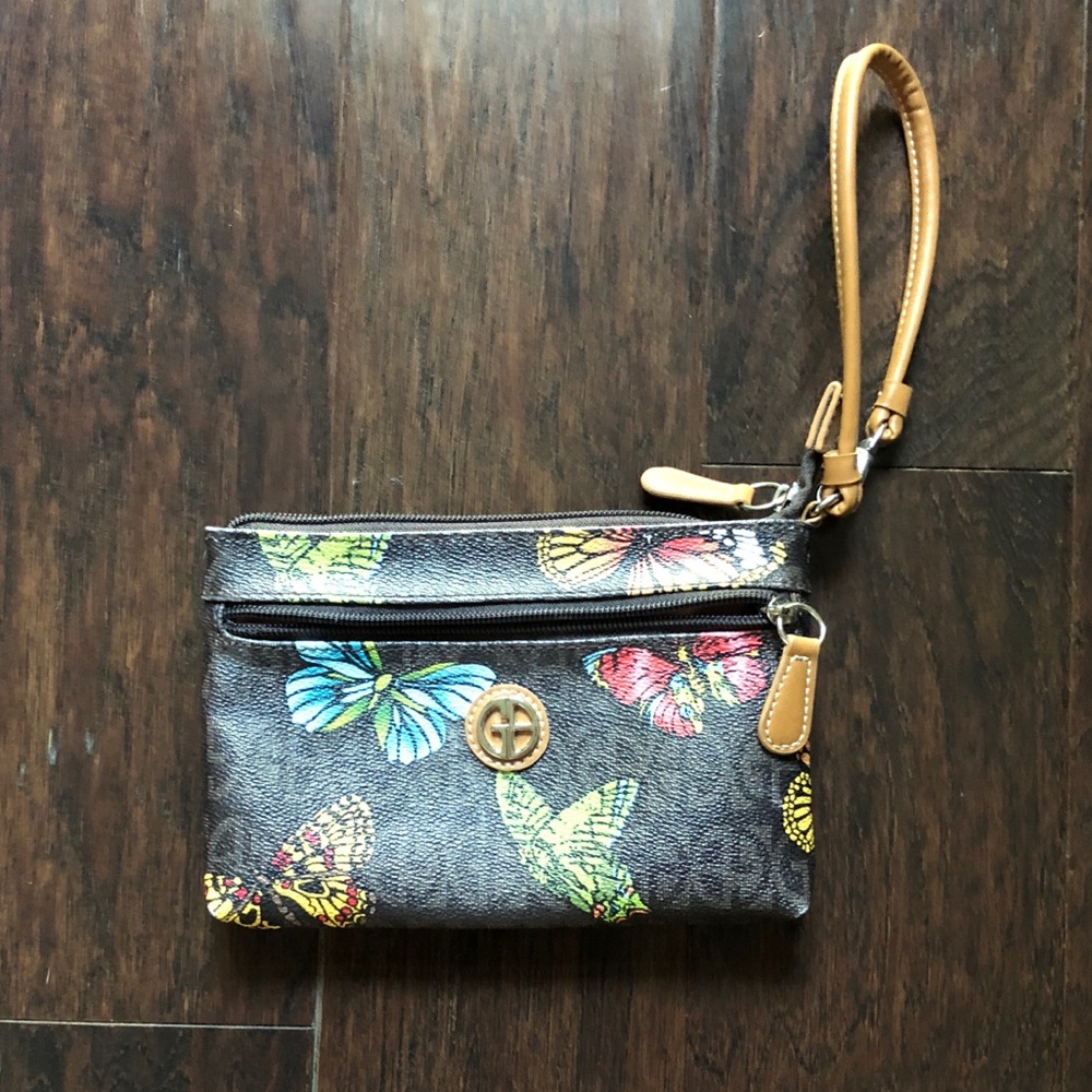 Giani Bernini Wristlet - Butterfly design